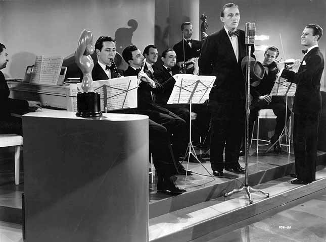 Bing Crosby and orchestra