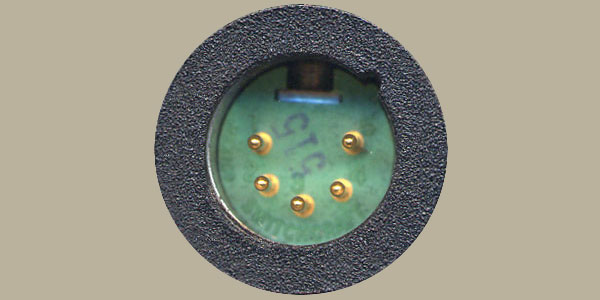 The E-V RE2000 cable connector