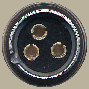 The Reslo ribbon microphone connector